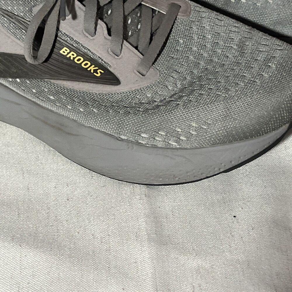 Size 10.5 - Brooks Adrenaline GTS 24 Alloy Gold Fusion - Picture 3 of 8